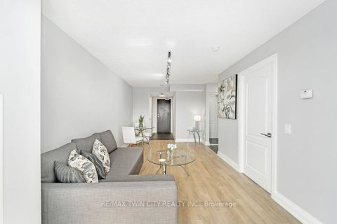 Photo 8 at 701 - 1103 Leslie Street, Don Mills, Toronto