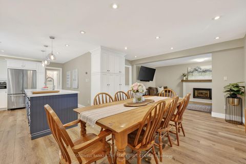 Photo 12 at 539 Veale Place, College Manor, Newmarket