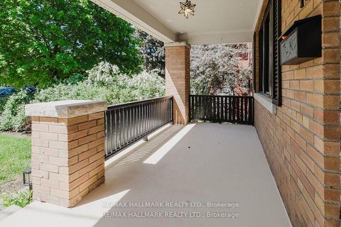 Photo 20 at 18 Glen Stewart Avenue, The Beaches, Toronto