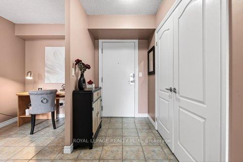 Photo 6 at 412 - 2088 Lawrence Avenue W, Weston, Toronto