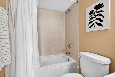 Photo 30 at 412 - 2088 Lawrence Avenue W, Weston, Toronto