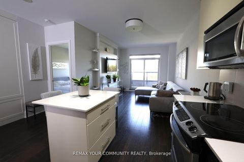 Photo 2 at 317 - 100 Harrison Garden Boulevard, Willowdale East, Toronto