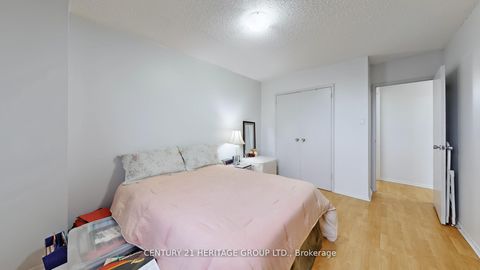 Photo 26 at 409 - 5 Parkway Forest Drive, Henry Farm, Toronto