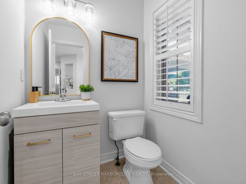 Photo 14 at 81 Laurendale Avenue, Keswick South, Georgina