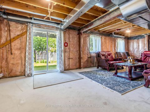 Photo 27 at 81 Laurendale Avenue, Keswick South, Georgina