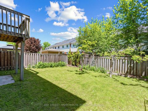 Photo 29 at 81 Laurendale Avenue, Keswick South, Georgina