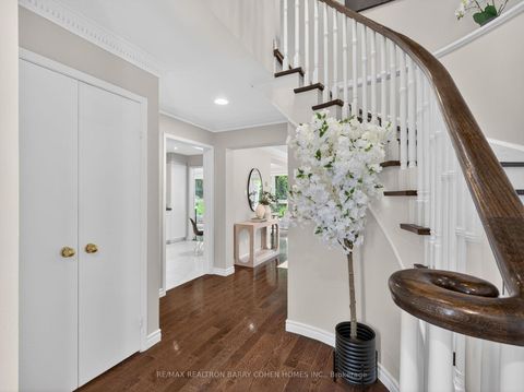 Photo 3 at 115 Scenic Mill Way, Windfields, Toronto