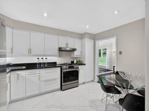 Photo 12 at 115 Scenic Mill Way, Windfields, Toronto