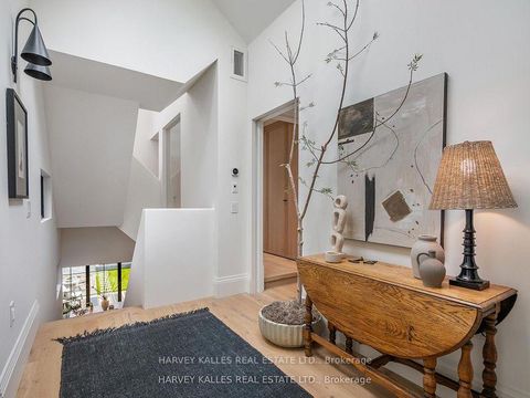 Photo 19 at 239 Borden Street, University, Toronto