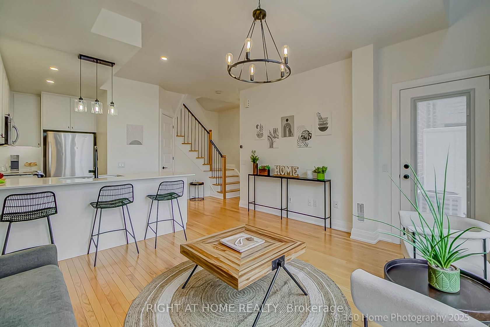 31 - 8169 Kipling Avenue, West Woodbridge, Vaughan photo 7
