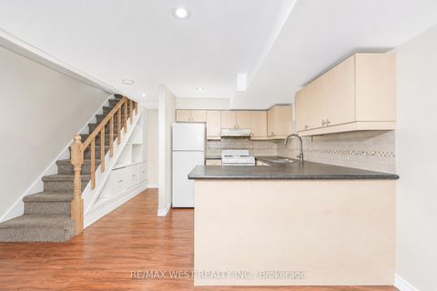 Photo 7 at 31 Woodmount Avenue, Danforth, Toronto
