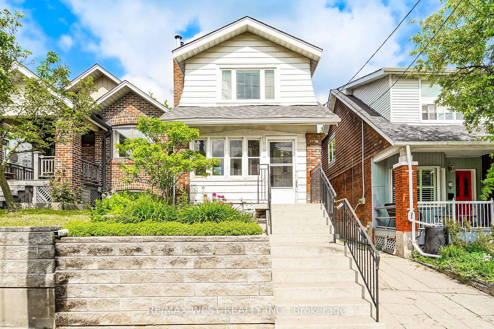 31 Woodmount Avenue, Danforth, Toronto photo 5