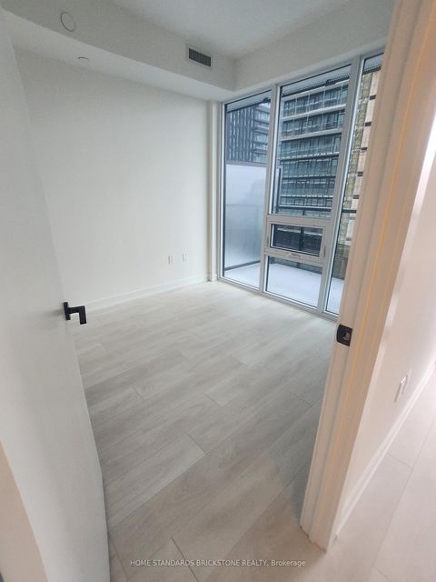 Photo 18 at 1705 - 117 Broadway Avenue, Mount Pleasant West, Toronto