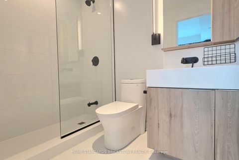 Photo 21 at 1705 - 117 Broadway Avenue, Mount Pleasant West, Toronto