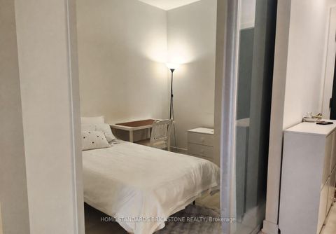 Photo 22 at 1705 - 117 Broadway Avenue, Mount Pleasant West, Toronto