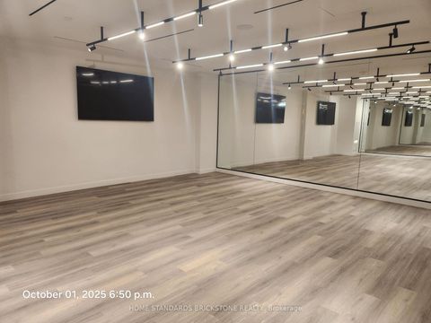 Photo 32 at 1705 - 117 Broadway Avenue, Mount Pleasant West, Toronto