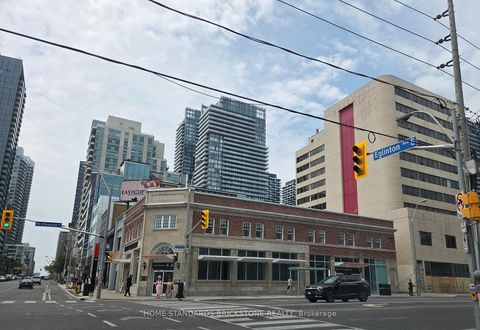 Photo 33 at 1705 - 117 Broadway Avenue, Mount Pleasant West, Toronto