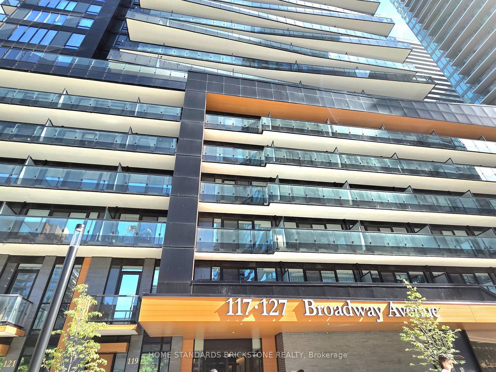 1705 - 117 Broadway Avenue, Mount Pleasant West, Toronto 