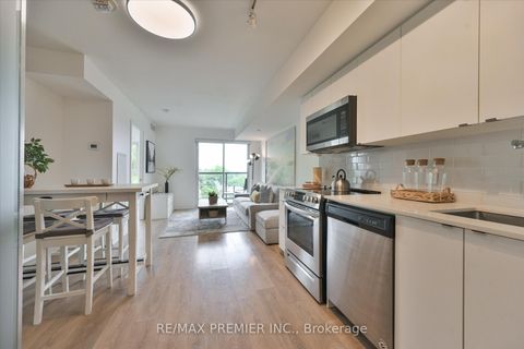 Photo 5 at 504 - 1401 O'Connor Drive, Parkview, Toronto