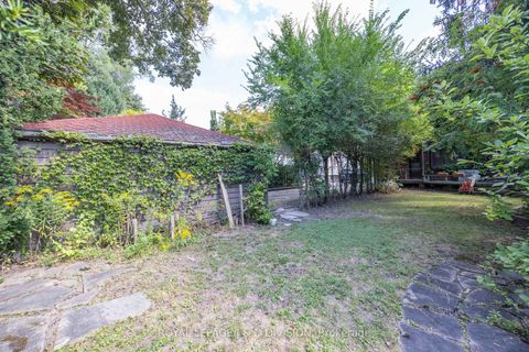 Photo 7 at 308 Oriole Parkway, Eglinton, Toronto