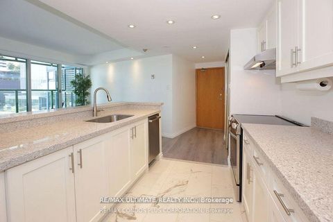 Photo 3 at 601 - 77 Harbour Square, Waterfront Communities C1, Toronto