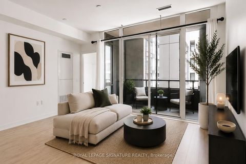 Photo 5 at 1807E - 576 Front Street, Waterfront Communities C1, Toronto