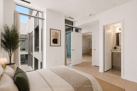 Photo 13 at 1807E - 576 Front Street, Waterfront Communities C1, Toronto