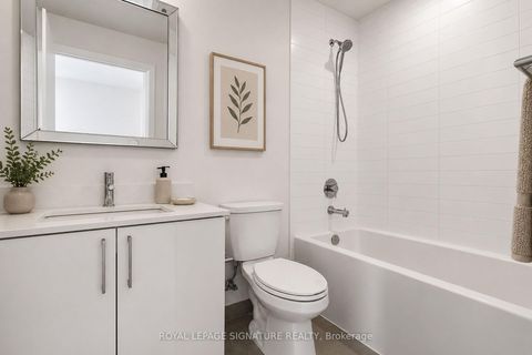 Photo 15 at 1807E - 576 Front Street, Waterfront Communities C1, Toronto