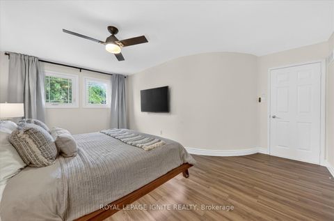 Photo 19 at 48 Ridware Crescent, Highland Creek, Toronto