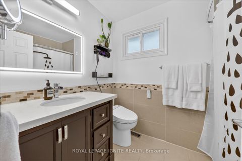 Photo 21 at 48 Ridware Crescent, Highland Creek, Toronto
