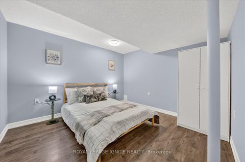 Photo 30 at 48 Ridware Crescent, Highland Creek, Toronto