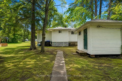 Photo 9 at 1079 Spooners Road, Rural Innisfil, Innisfil