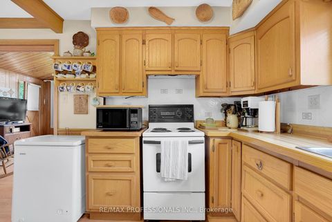 Photo 17 at 1079 Spooners Road, Rural Innisfil, Innisfil