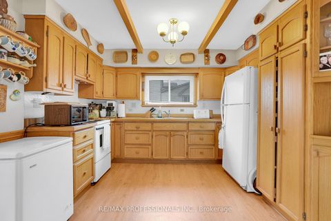 Photo 18 at 1079 Spooners Road, Rural Innisfil, Innisfil