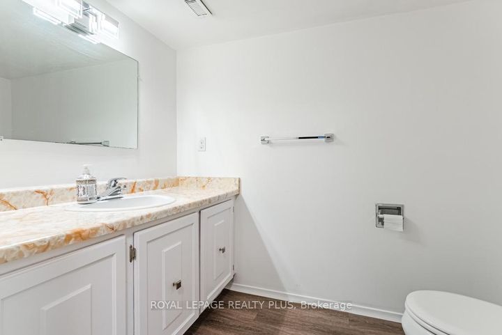 Photo 32 at 161 - 2120 RATHBURN Road E, Rathwood, Mississauga