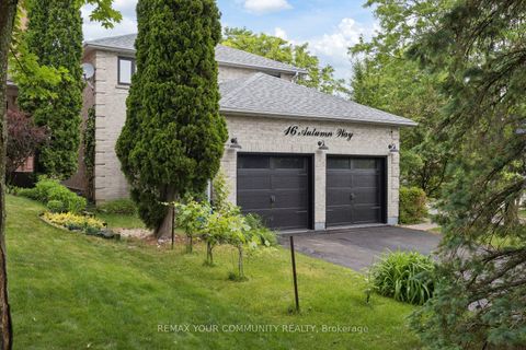Photo 2 at 16 Autumn Way, Aurora Heights, Aurora