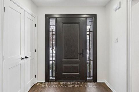 Photo 5 at 16 Autumn Way, Aurora Heights, Aurora