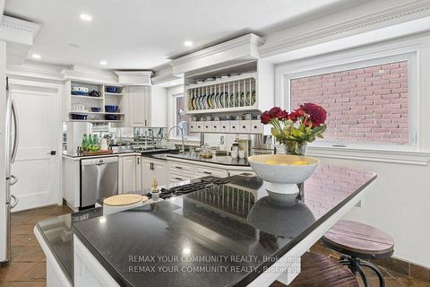 Photo 10 at 16 Autumn Way, Aurora Heights, Aurora
