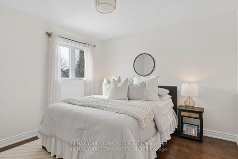 Photo 27 at 16 Autumn Way, Aurora Heights, Aurora
