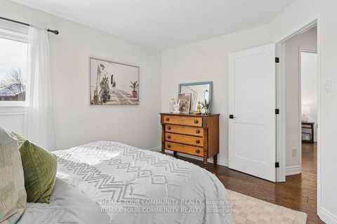 Photo 30 at 16 Autumn Way, Aurora Heights, Aurora