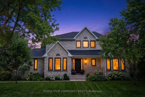 Photo 40 at 16 Autumn Way, Aurora Heights, Aurora