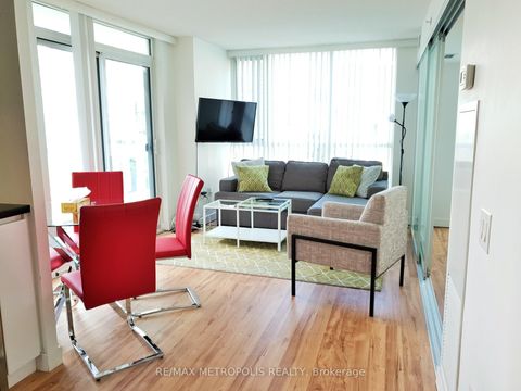 Photo 18 at 307 - 85 Queens Wharf Road, Waterfront Communities C1, Toronto