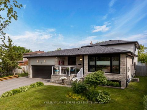 Photo 1 at 7 GLENRIDGE Road, Allandale Heights, Barrie