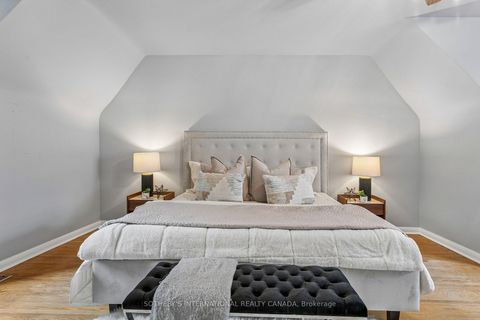 Photo 21 at 35 Shadwick Drive, Richview, Toronto