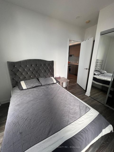 Photo 13 at 3302 - 1 Yorkville Avenue, Annex, Toronto