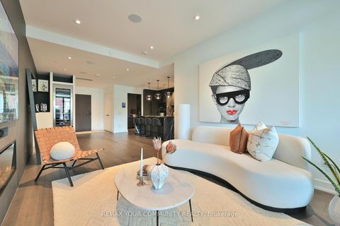 Photo 2 at 208 - 280 Howland Avenue, Annex, Toronto