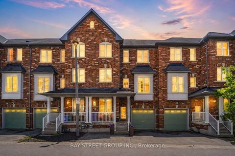Photo 4 at #89 - 15 Old Colony Road, Oak Ridges Lake Wilcox, Richmond Hill