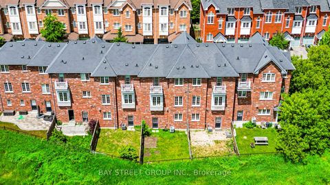 Photo 8 at #89 - 15 Old Colony Road, Oak Ridges Lake Wilcox, Richmond Hill
