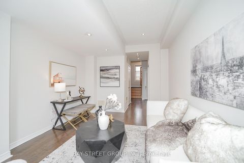 Photo 26 at #89 - 15 Old Colony Road, Oak Ridges Lake Wilcox, Richmond Hill
