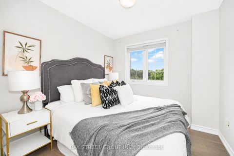 Photo 30 at #89 - 15 Old Colony Road, Oak Ridges Lake Wilcox, Richmond Hill